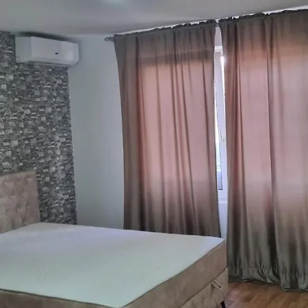 Apartment Es Ivisovo Greblje
